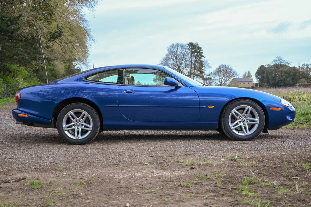 1997 Jaguar XK - Image 14 of 31