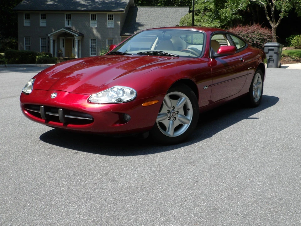 1997 Jaguar X100 XK8 - Image 14 of 22