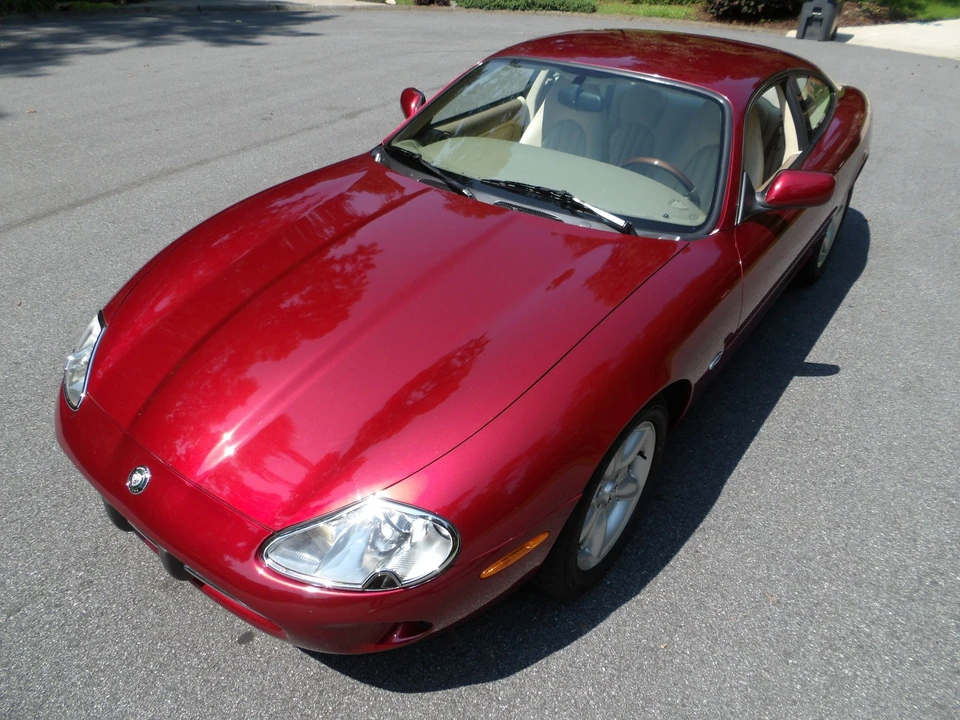 1997 Jaguar X100 XK8 - Image 16 of 22
