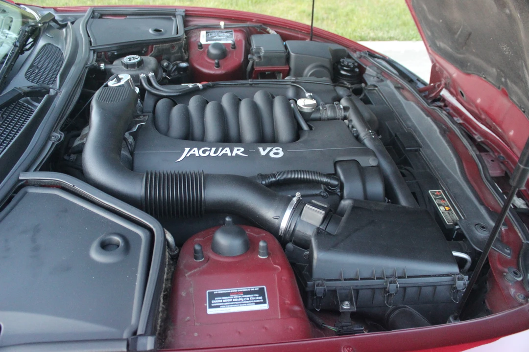 1997 Jaguar X100 XK8 - Image 21 of 28