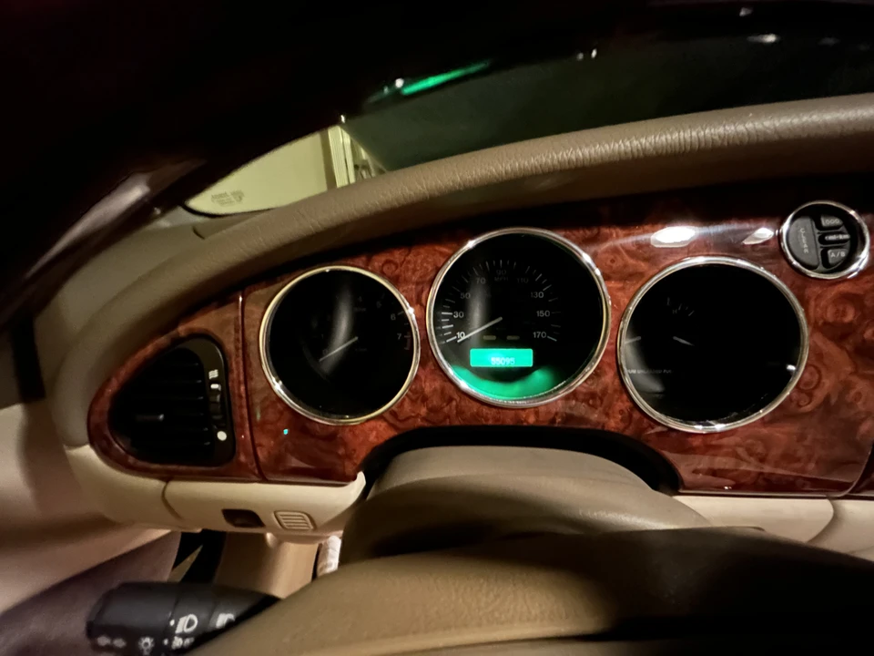 1997 Jaguar X100 XK8 - Image 19 of 28