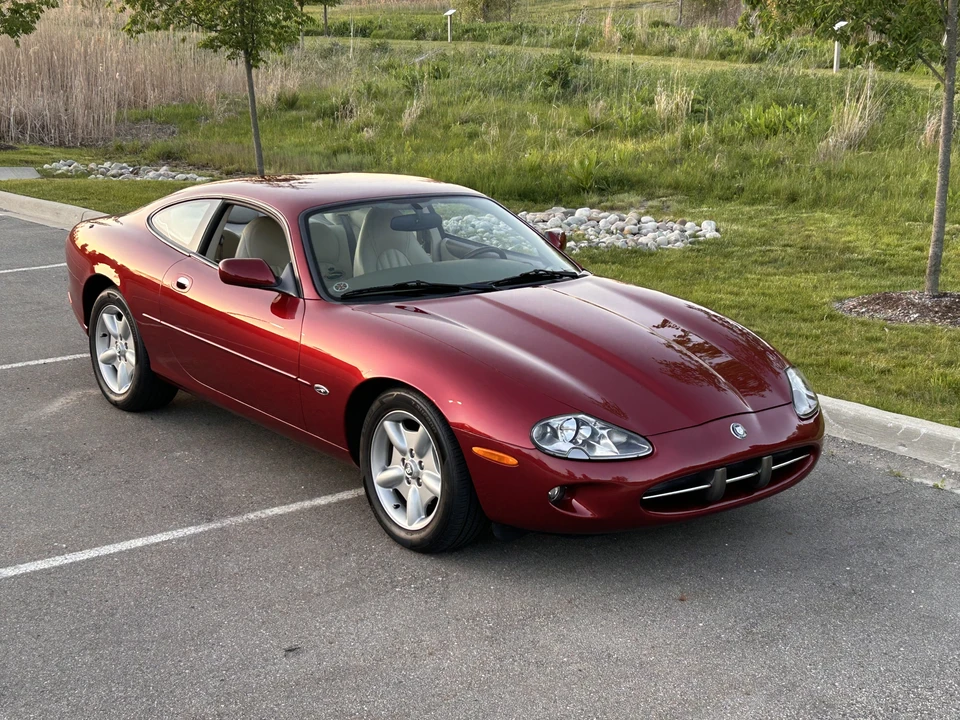 1997 Jaguar X100 XK8 - Image 6 of 28