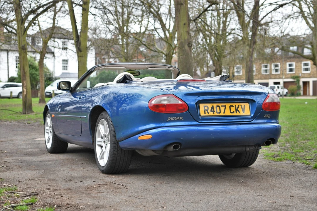 1997 Jaguar X100 XK8 - Image 11 of 30