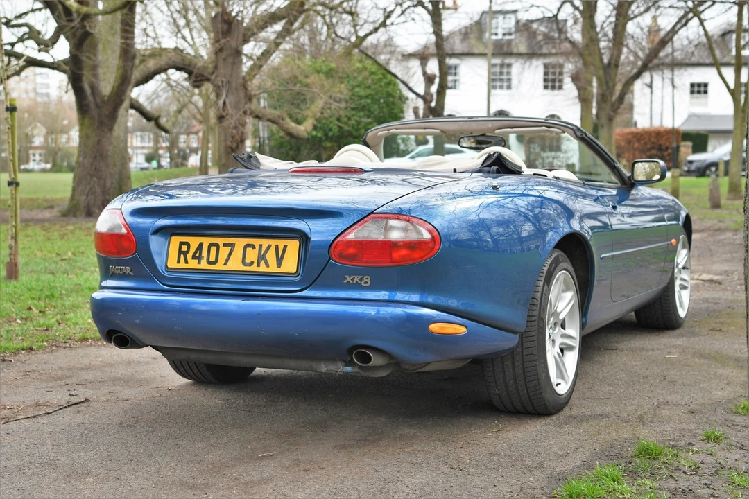 1997 Jaguar X100 XK8 - Image 10 of 30