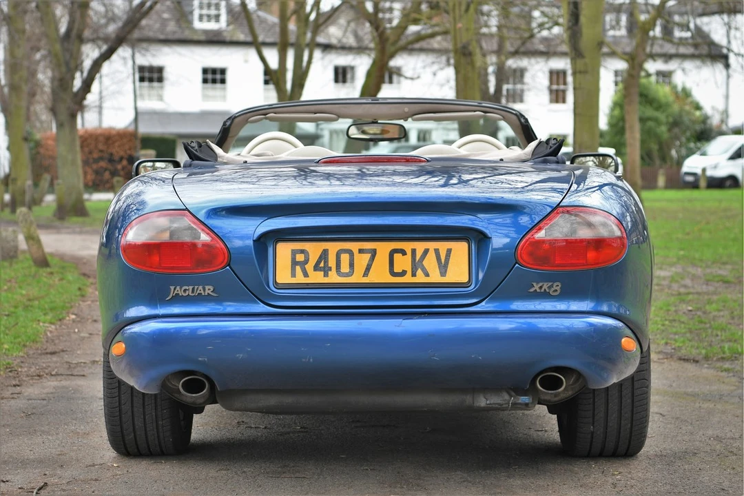 1997 Jaguar X100 XK8 - Image 12 of 30