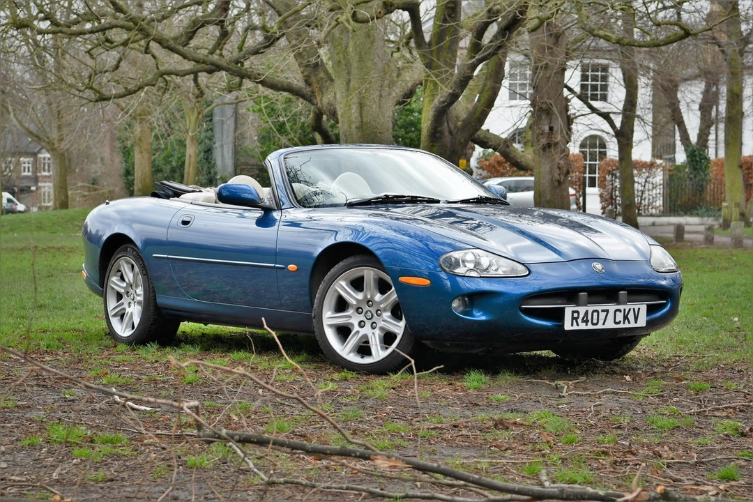 1997 Jaguar X100 XK8 - Image 4 of 30