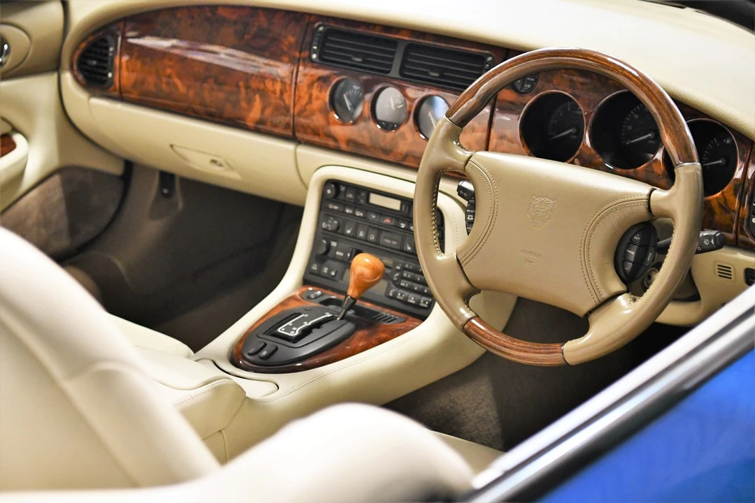 1997 Jaguar X100 XK8 - Image 26 of 30