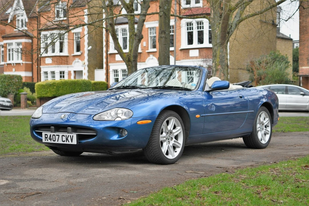 1997 Jaguar X100 XK8 - Image 5 of 30