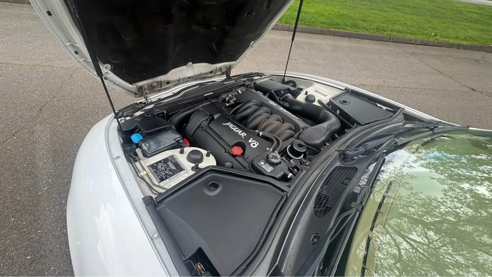 1997 Jaguar X100 XK8 - Image 9 of 10