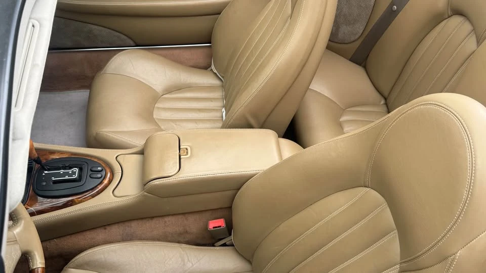 1997 Jaguar X100 XK8 - Image 6 of 10