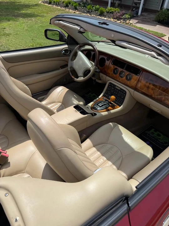 1997 Jaguar X100 XK8 - Image 9 of 10