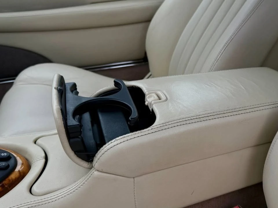 1997 Jaguar X100 XK8 - Image 13 of 20