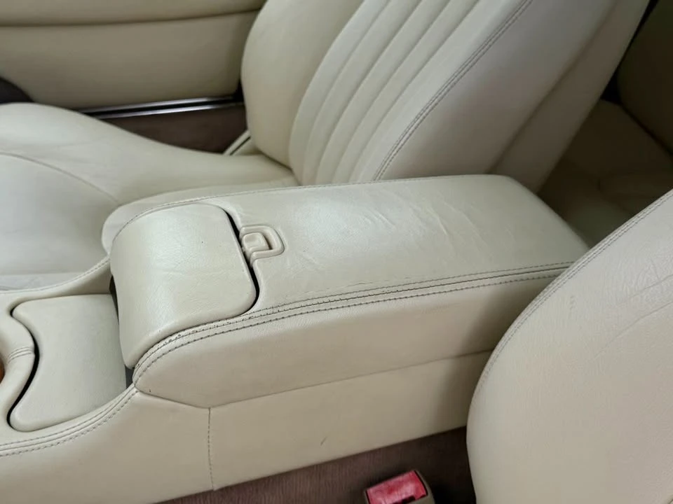 1997 Jaguar X100 XK8 - Image 12 of 20