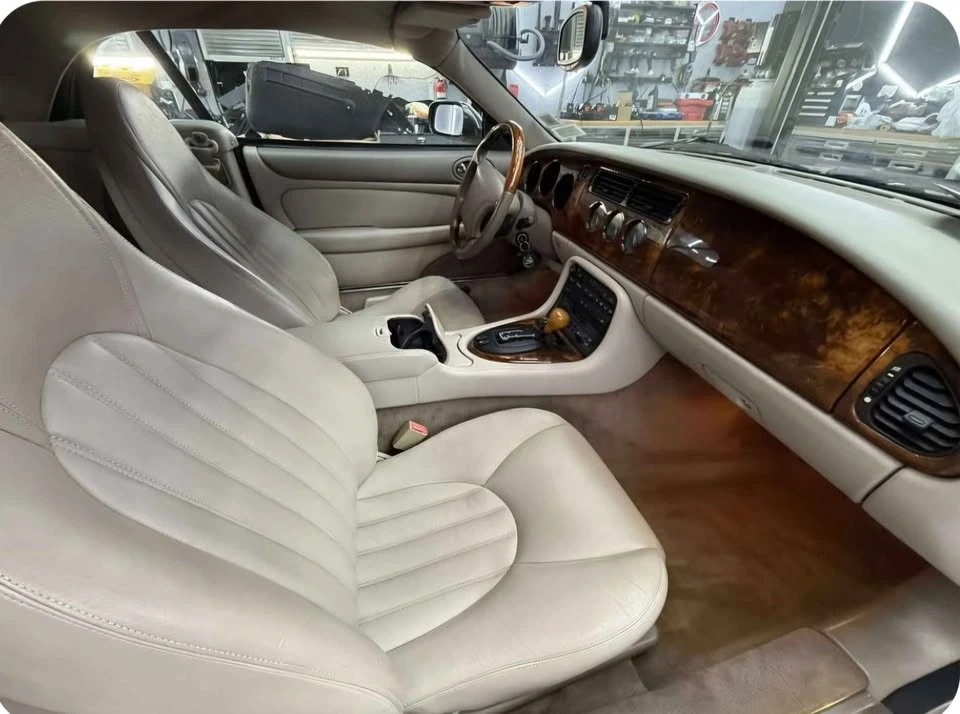 1997 Jaguar X100 XK8 - Image 2 of 11