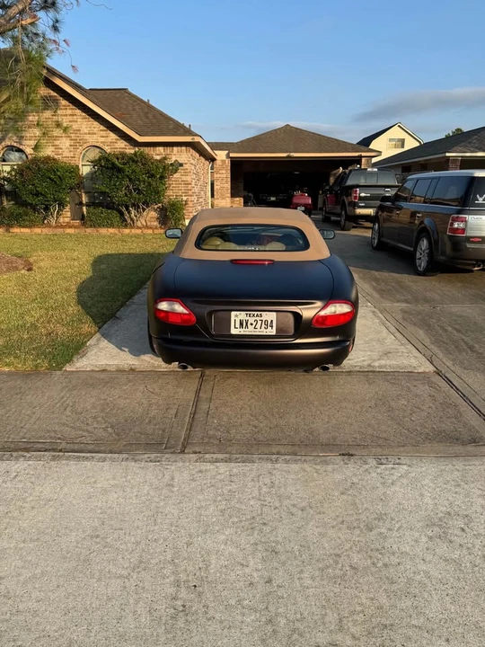 1997 Jaguar X100 XK8 - Image 10 of 13