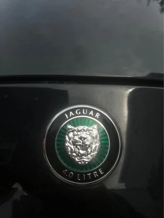 1997 Jaguar X100 XK8 - Image 9 of 15
