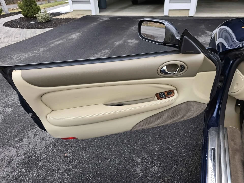 1997 Jaguar X100 XK8 - Image 7 of 14