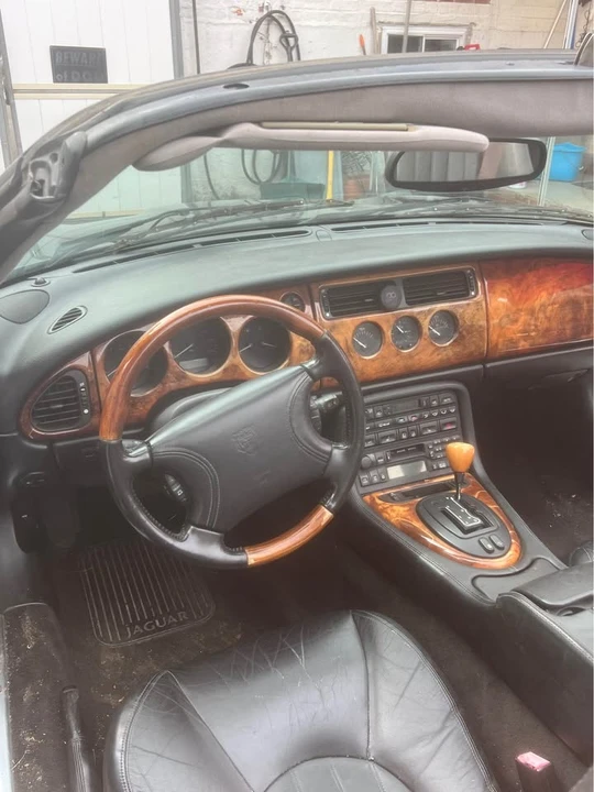 1997 Jaguar X100 XK8 - Image 10 of 15