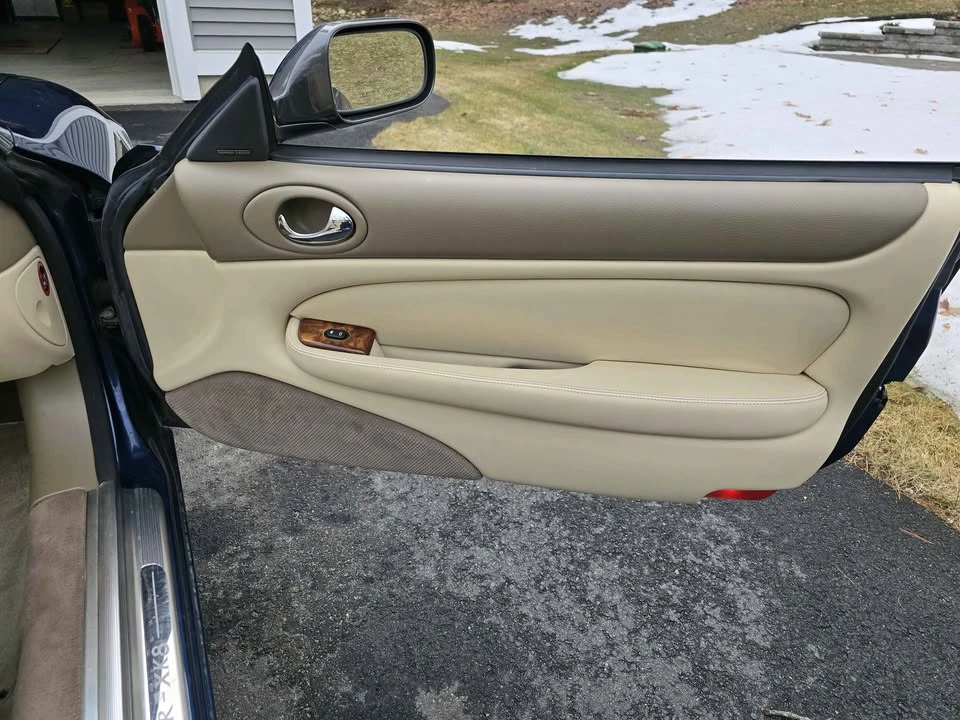 1997 Jaguar X100 XK8 - Image 11 of 14