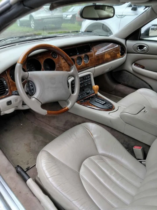 1997 Jaguar X100 XK8 - Image 3 of 10