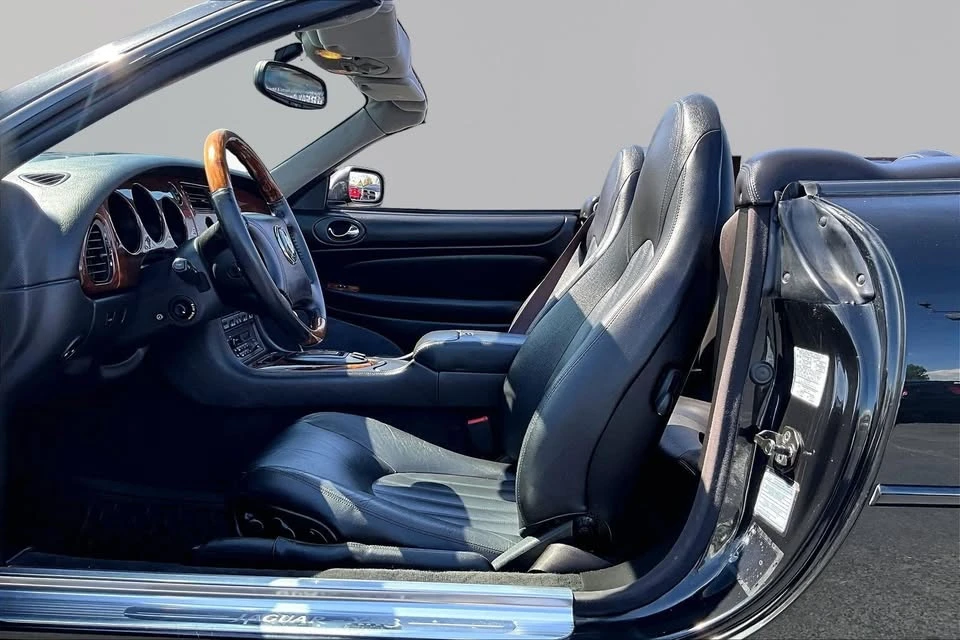 1997 Jaguar X100 XK8 - Image 16 of 20