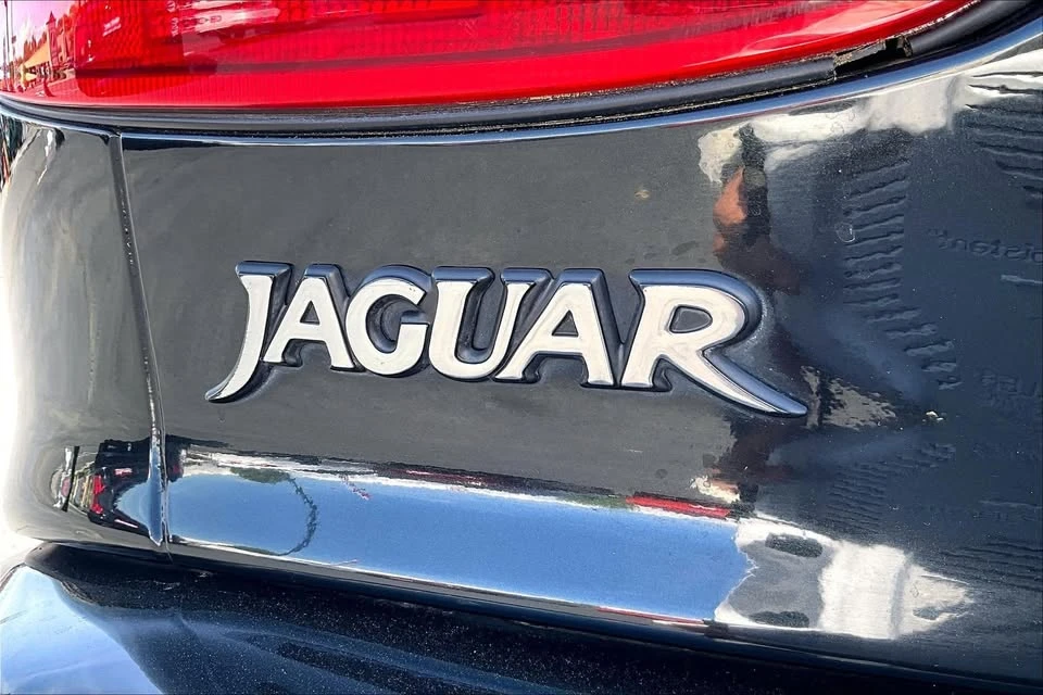 1997 Jaguar X100 XK8 - Image 7 of 20