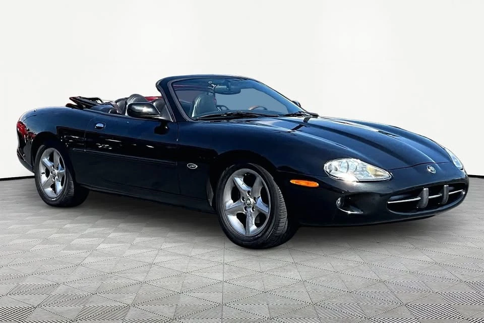 1997 Jaguar X100 XK8 - Image 10 of 20