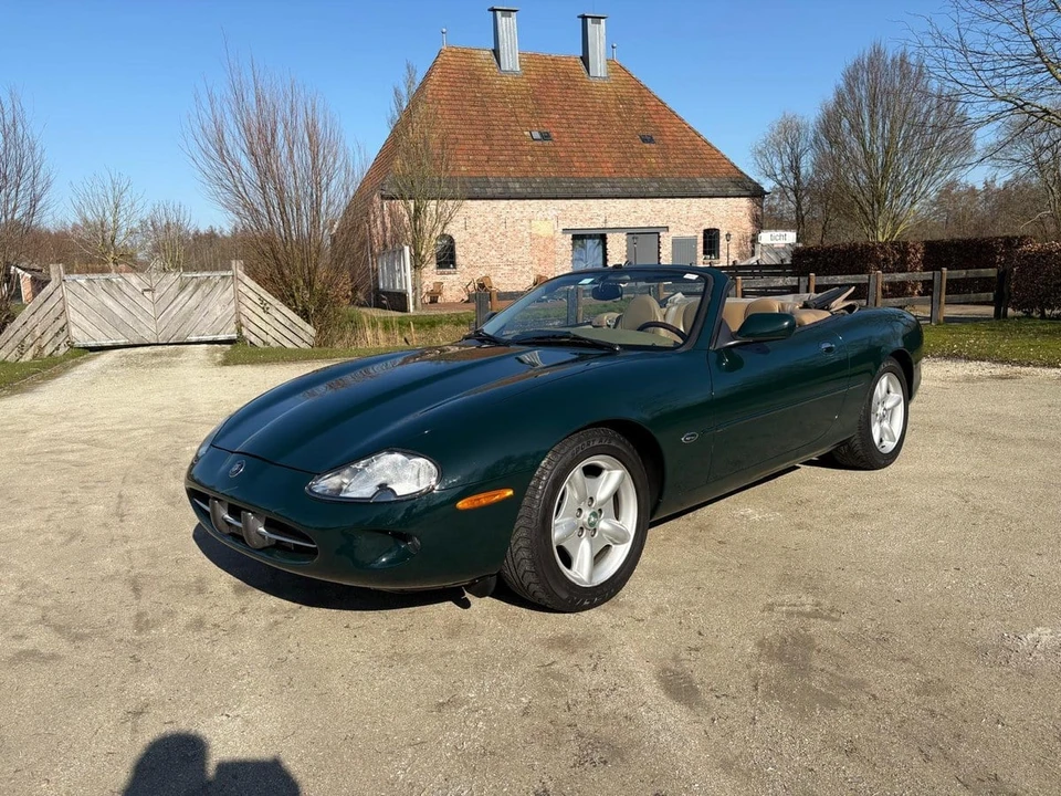 1997 Jaguar X100 XK8 - Image 4 of 30