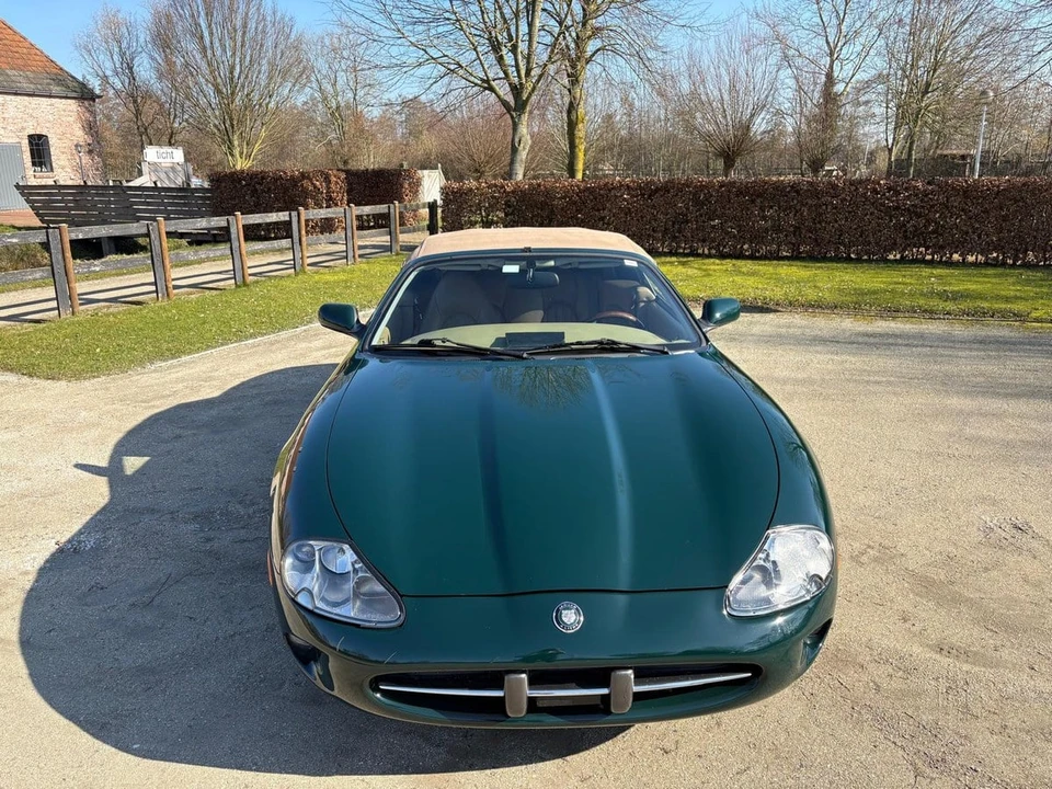 1997 Jaguar X100 XK8 - Image 13 of 30