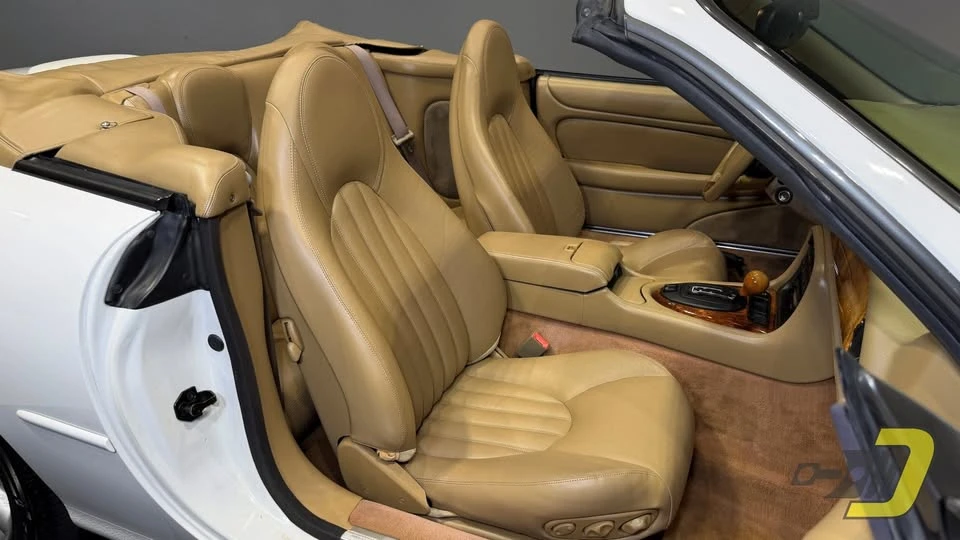 1997 Jaguar X100 XK8 - Image 10 of 20