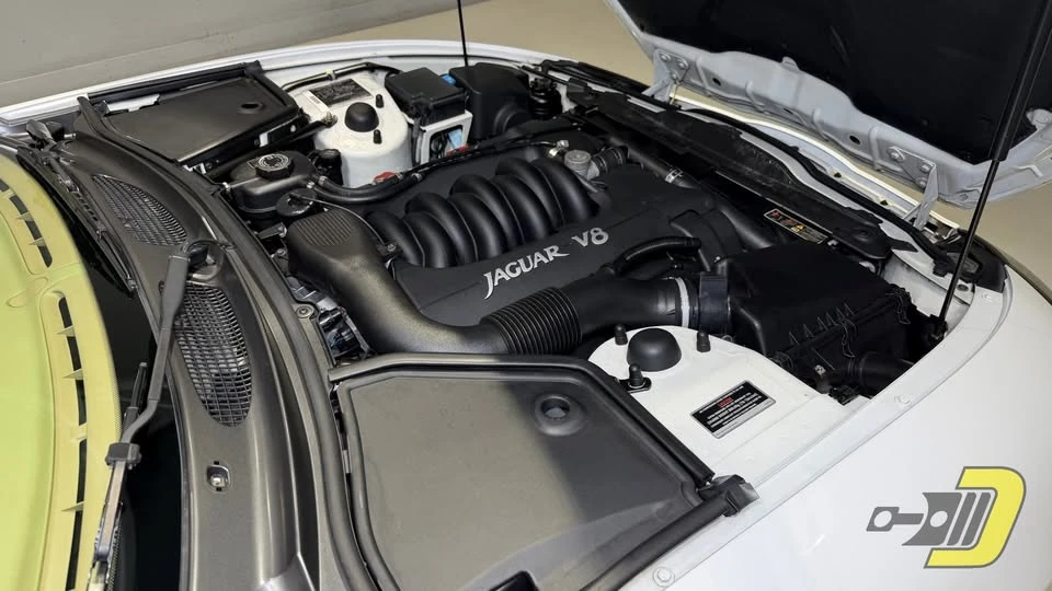 1997 Jaguar X100 XK8 - Image 16 of 20
