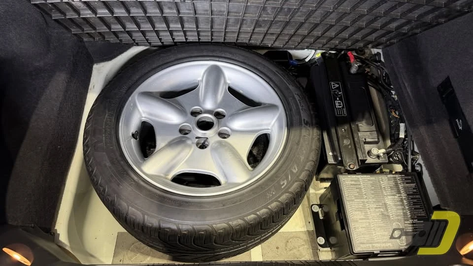 1997 Jaguar X100 XK8 - Image 19 of 20