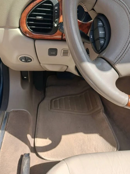 1997 Jaguar X100 XK8 - Image 13 of 17