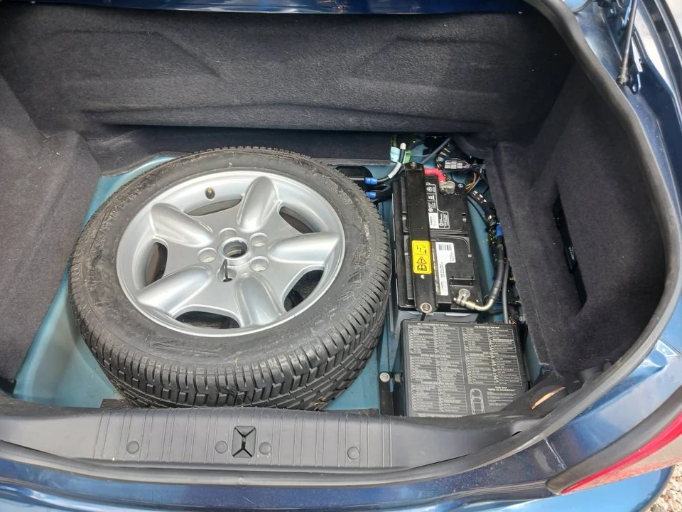 1997 Jaguar X100 XK8 - Image 7 of 12
