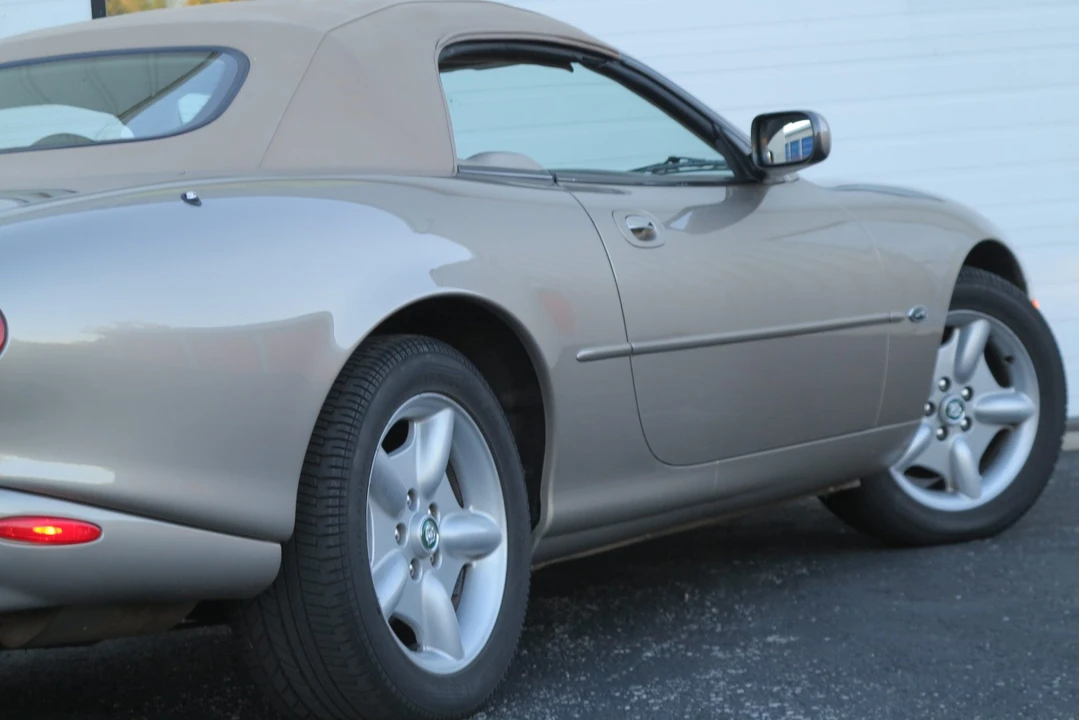 1997 Jaguar X100 XK8 - Image 17 of 31