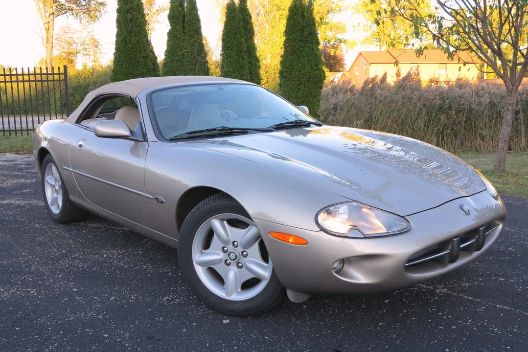 1997 Jaguar X100 XK8 - Image 3 of 31