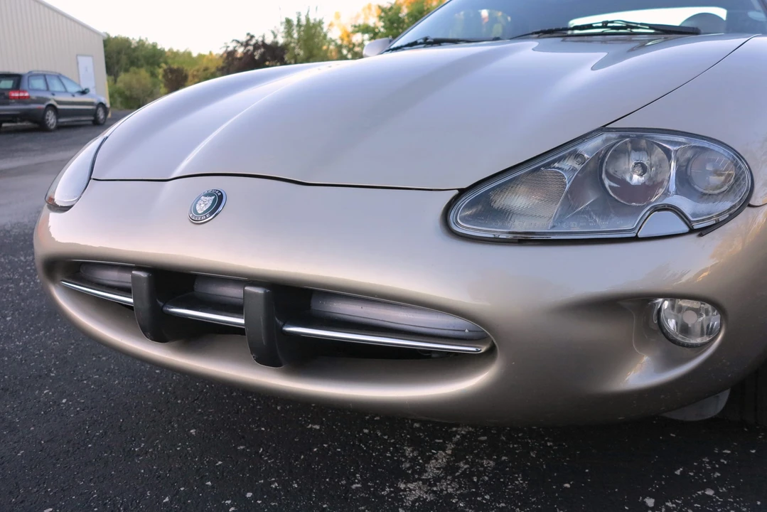 1997 Jaguar X100 XK8 - Image 14 of 31