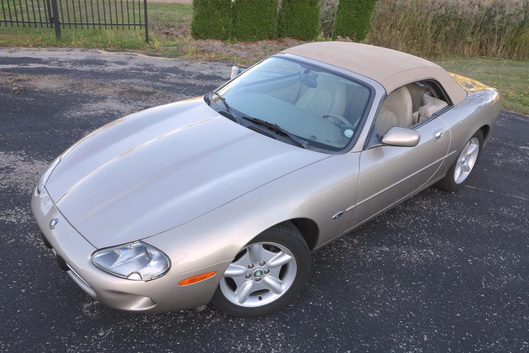 1997 Jaguar X100 XK8 - Image 5 of 31