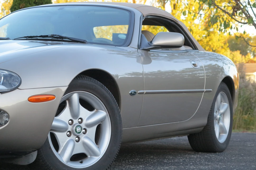1997 Jaguar X100 XK8 - Image 15 of 31