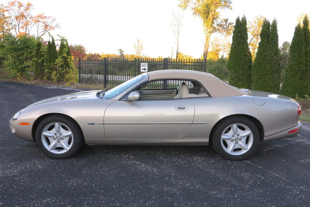 1997 Jaguar X100 XK8 - Image 6 of 31