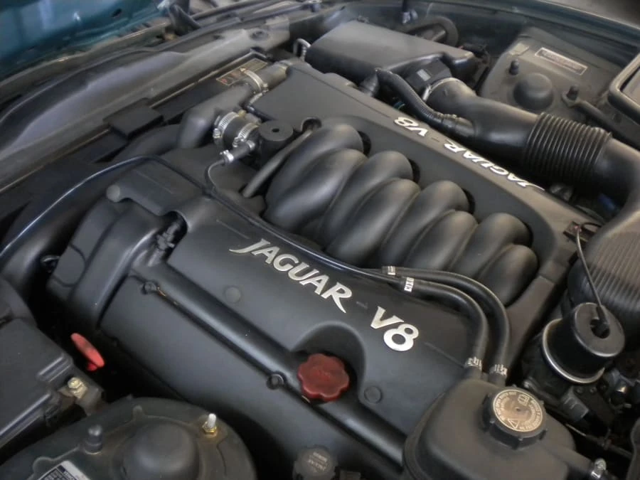 1997 Jaguar X100 XK8 - Image 6 of 7