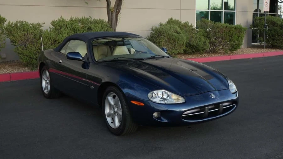 1997 Jaguar X100 XK8 - Image 6 of 15