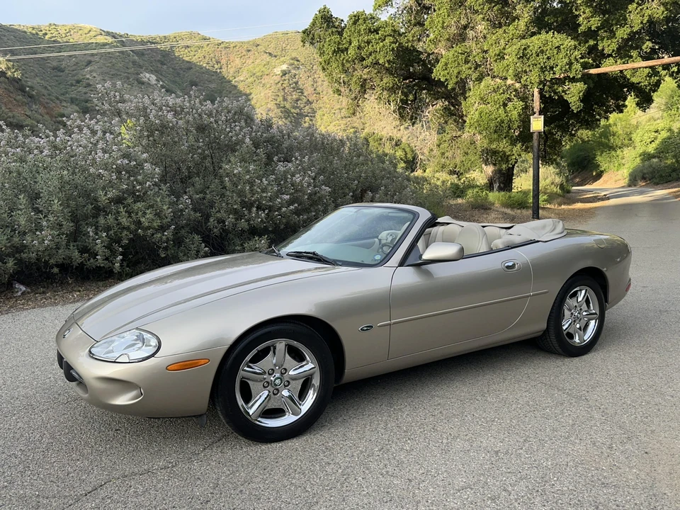 1997 Jaguar X100 XK8 - Image 4 of 31