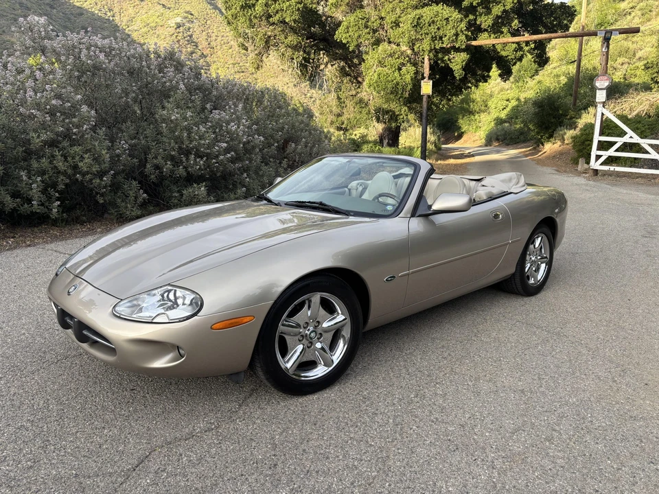 1997 Jaguar X100 XK8 - Image 3 of 31