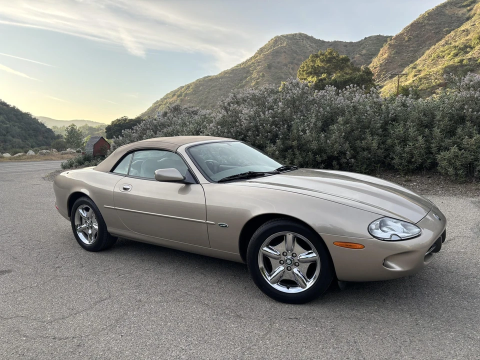 1997 Jaguar X100 XK8 - Image 19 of 31