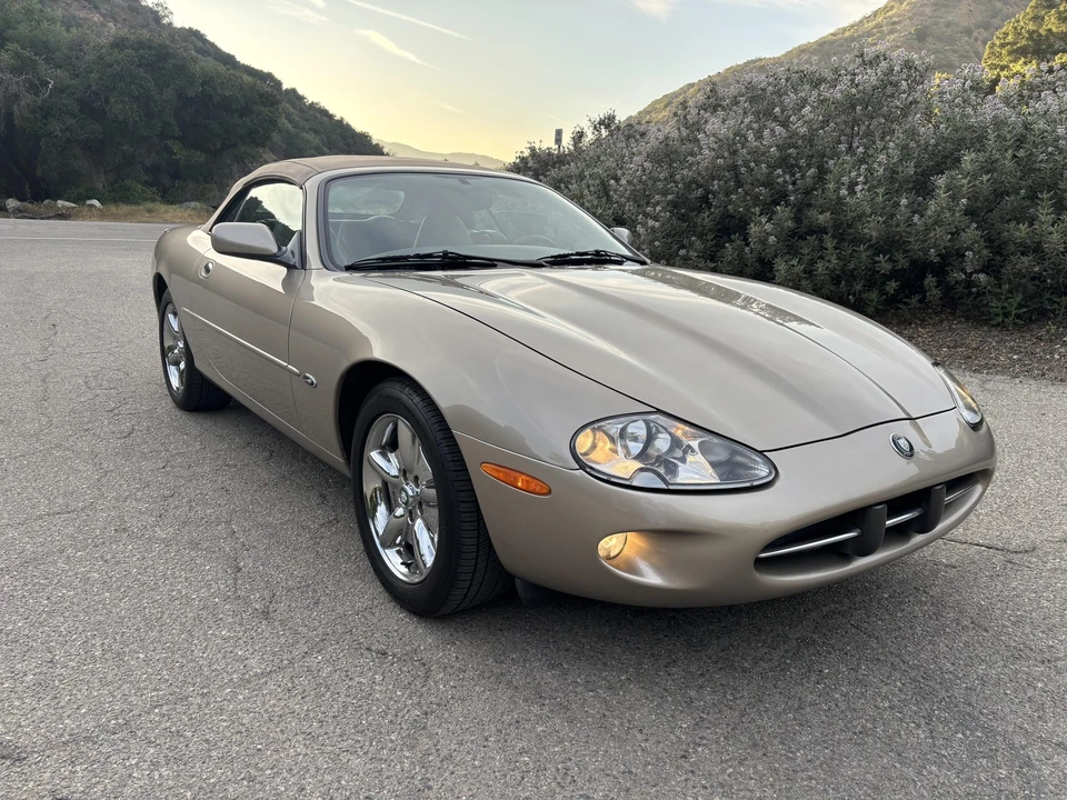 1997 Jaguar X100 XK8 - Image 17 of 31