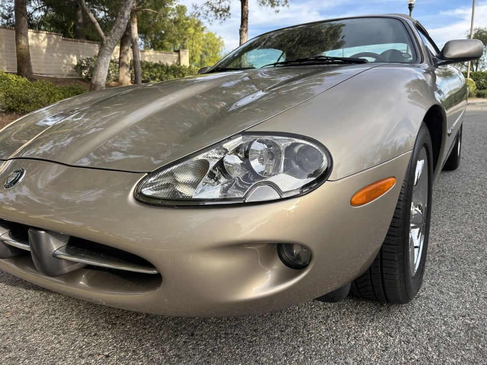 1997 Jaguar X100 XK8 - Image 23 of 31