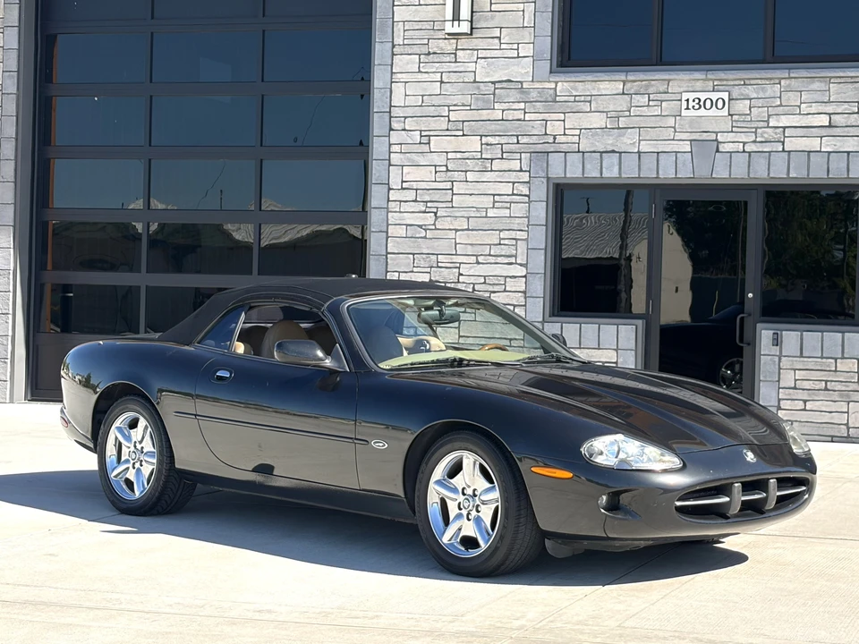 1997 Jaguar X100 XK8 - Image 15 of 31