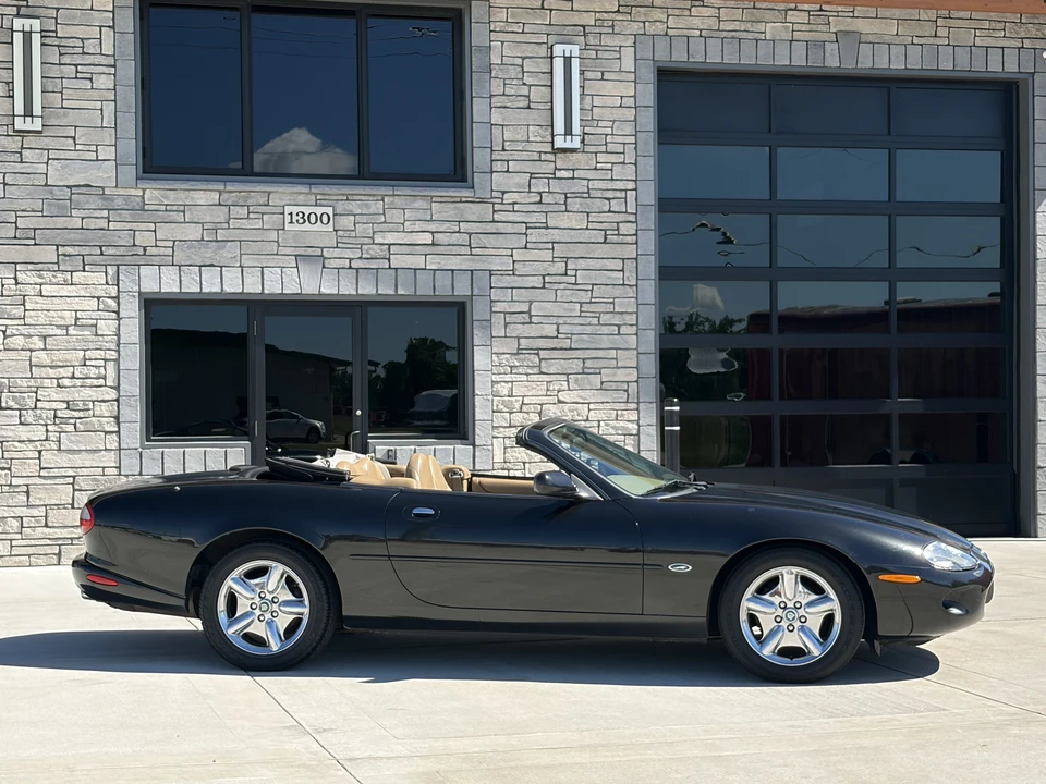 1997 Jaguar X100 XK8 - Image 4 of 31
