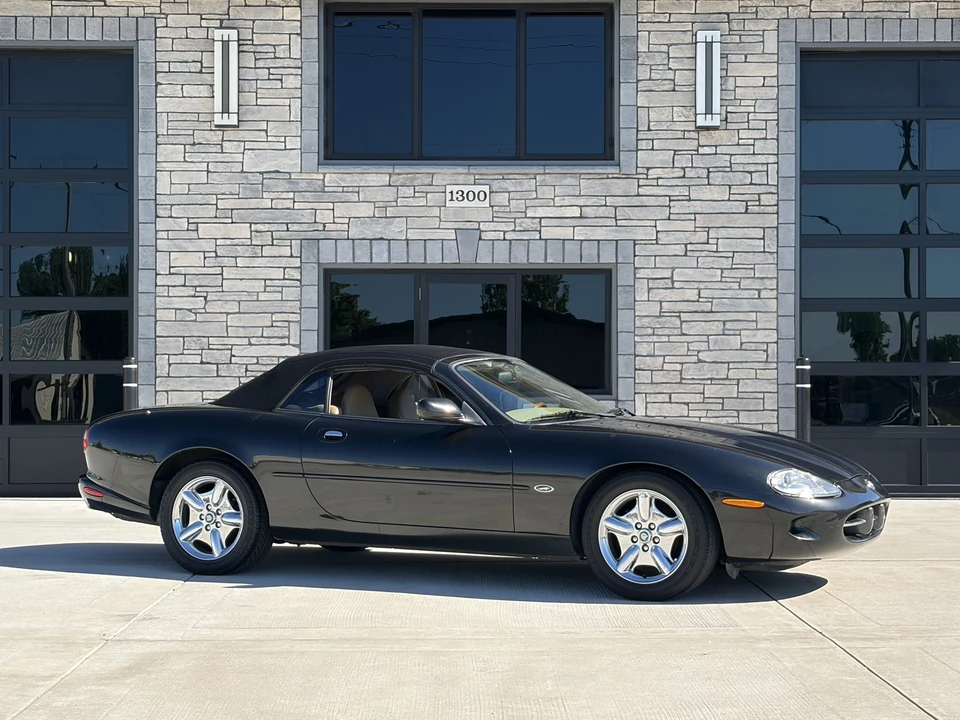 1997 Jaguar X100 XK8 - Image 19 of 31